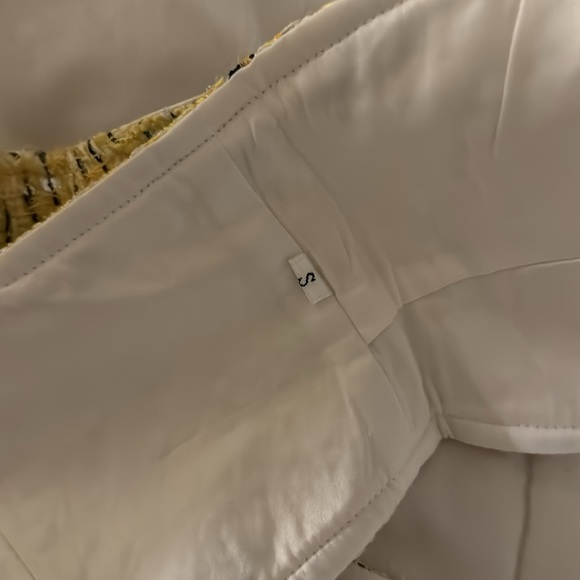 CATWALK CONNECTIONS YELLOW CROP TOP - Picture 7 of 7